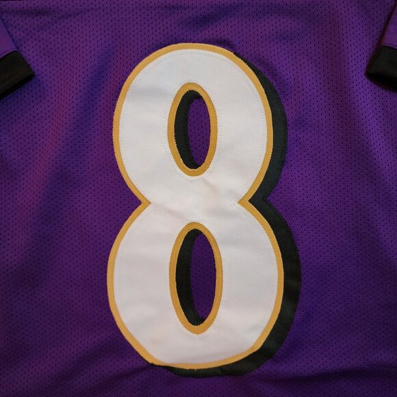 Lamar Jackson #8 purple jersey.  Tackle twill. Size M - Picture 2 of 6